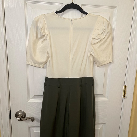 Express XS Color Block Sheath Dress (green/cream) - Picture 2 of 3